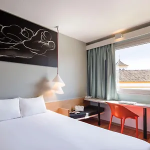 Otel Ibis, Sevilla