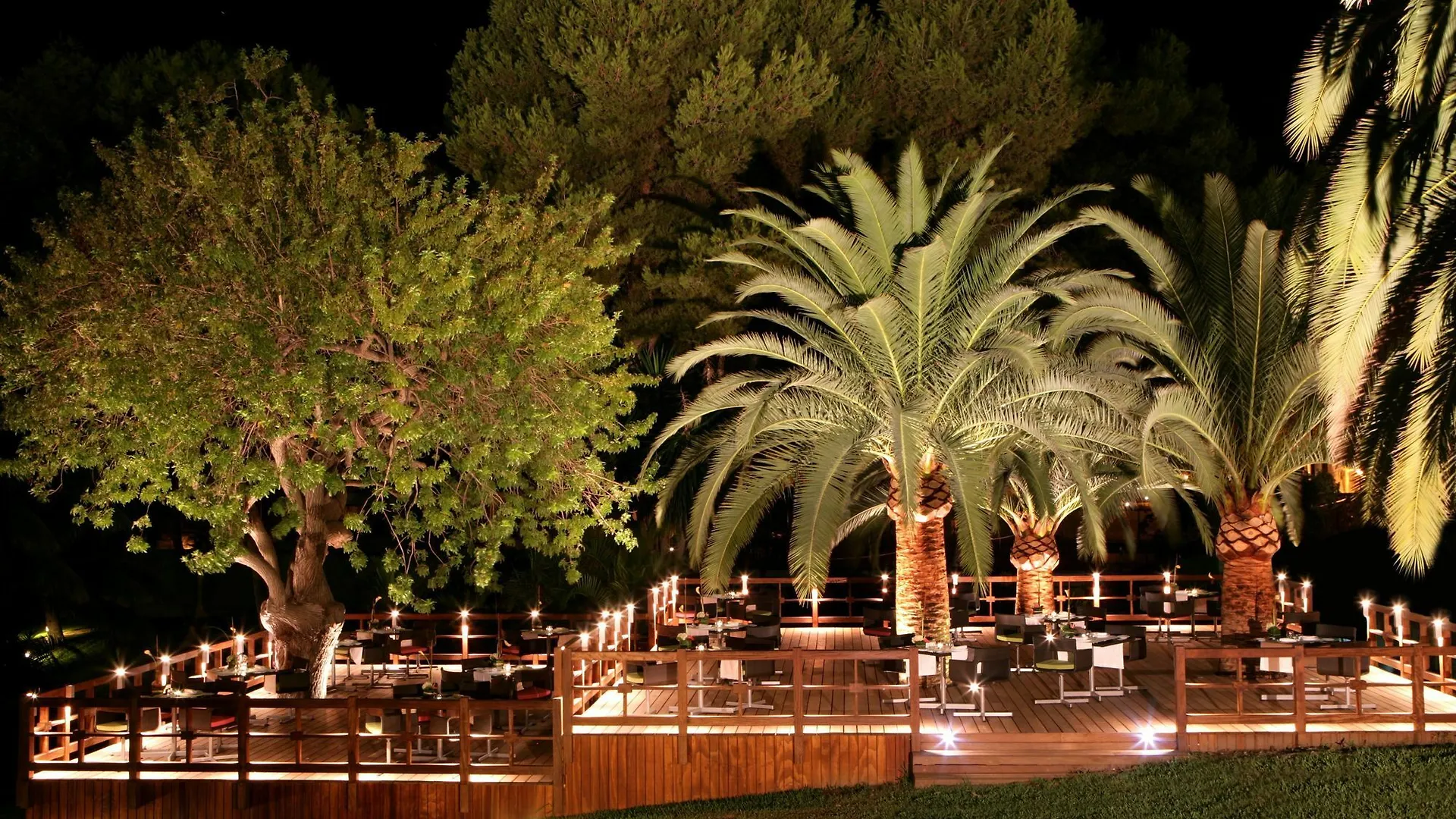Hotel The Oasis By Don Carlos Resort (Adults Only) Marbella