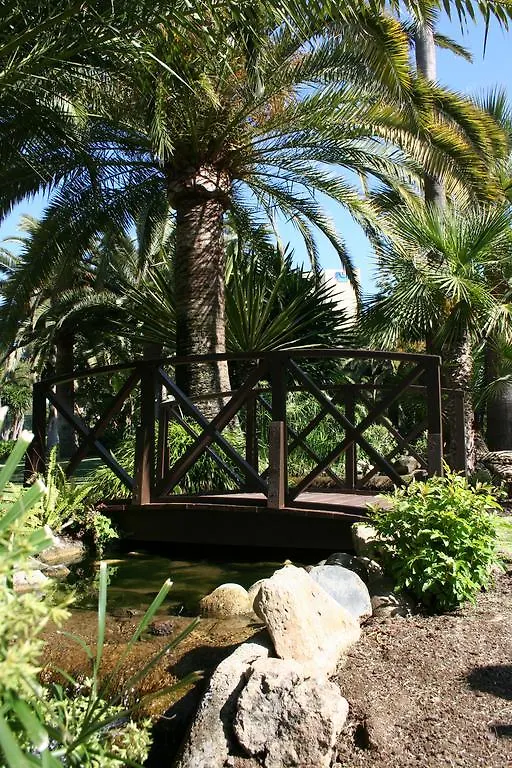 מארבלה The Oasis By Don Carlos Resort (Adults Only) 5*,