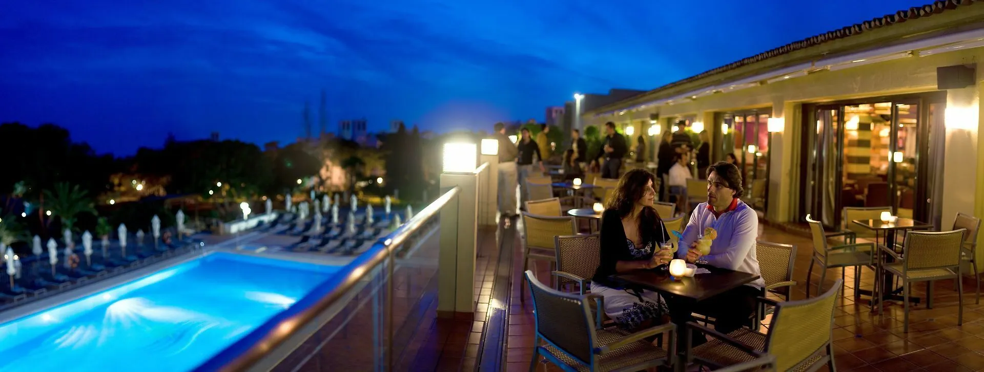מארבלה The Oasis By Don Carlos Resort (Adults Only)